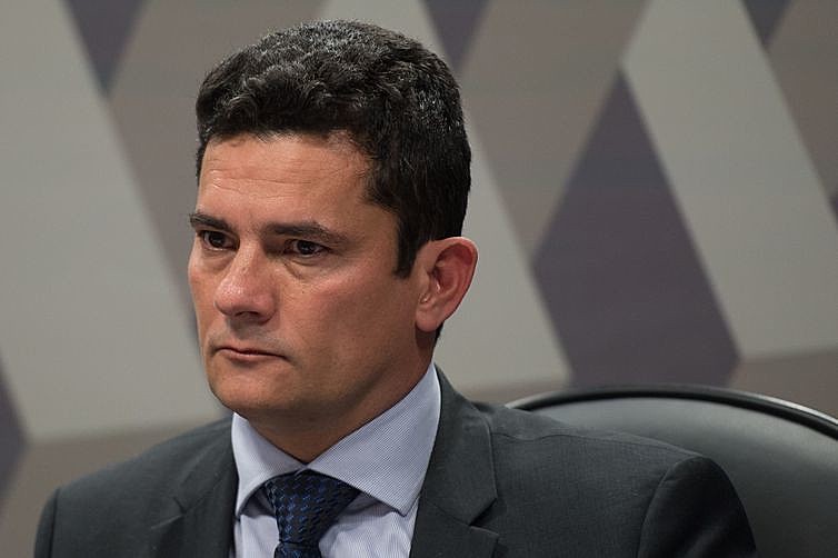 Em nota, os advogados de Lula disseram que a reportagem "auxilia a reconstrução da verdade histórica e expõe as ilegalidades de Moro"