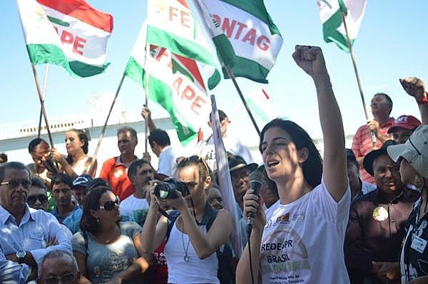 Do Vale do São Francisco ao Recife a Caravana envolveu milhares de pessoas de dezenas de cidades pernambucanas na realização de atos e plenárias.