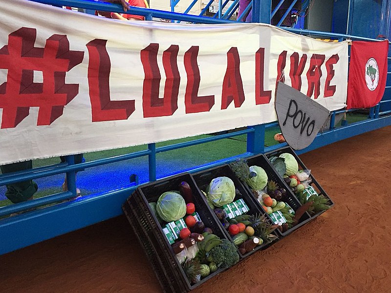 Os alimentos foram doados para a Apae, para o Lar Vicentino e para Escola de Arte Bem Viver
