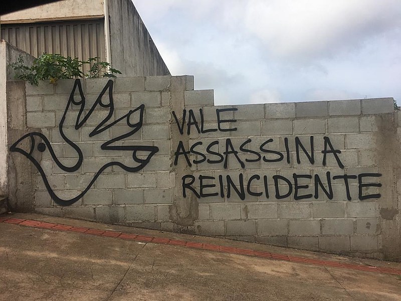 Até o momento, 9 mortes foram confirmadas e 189 pessoas foram resgatadas com vida.