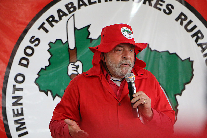 "acho que nós deveríamos assumir uma bandeira de uma Constituinte Exclusiva para a Reforma Política"