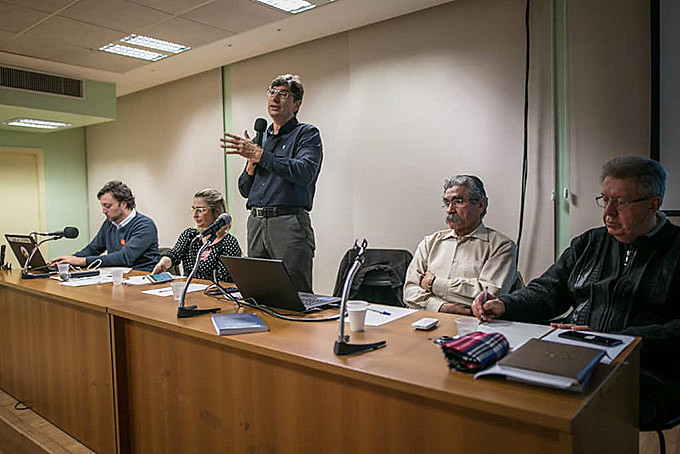 Depois de encontro com lideranças partidárias, aconteceu o seminário no Sindicato dos Bancários