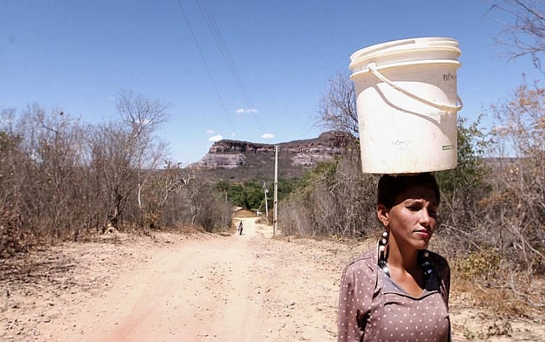 "No Devagar Depressa do Tempo" conta as mudanças promovidas pelo Bolsa Família na vida de mulheres nordestinas
