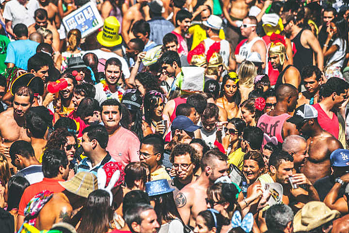 "O preocupante é quando isso [investimento privado] domina totalmente o carnaval”, aponta especialista