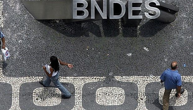 Protesto deve contar com a presença de cinco ex-presidentes do banco.