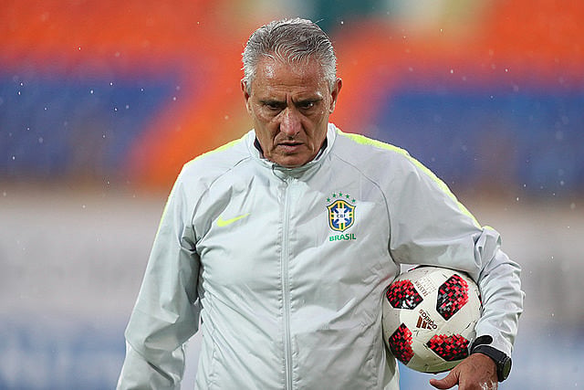 Apesar dos erros, Tite deve permanecer no comando da Seleção Brasileira