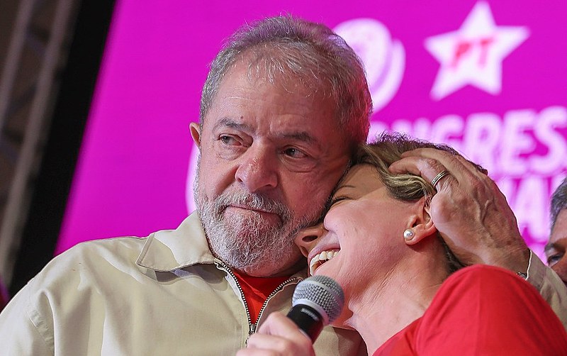 Lula e a nova presidenta do PT, Gleisi Hoffmann, no encerramento do 6º Congresso Nacional do PT Maria Letícia Lula da Silva 2017