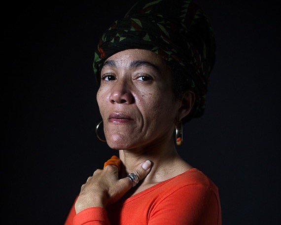 “Somos herdeiras das mulheres negras mais fortes e temos que ser um exemplo para mulheres negras das próximas gerações“, afirma a historiadora