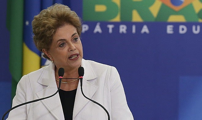 Segundo Dilma Rouseff, quebra da democracia seria grave, pois resultaria na perda de direitos conquistados