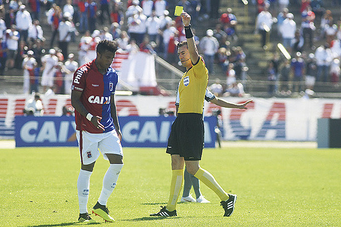 O amado e odiado “juiz” do futebol