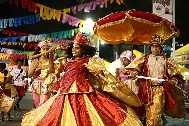 São 54 ensaios de Maracatus, acertos de marcha, concursos de rei e rainha do Carnaval, passistas e porta-estandartes