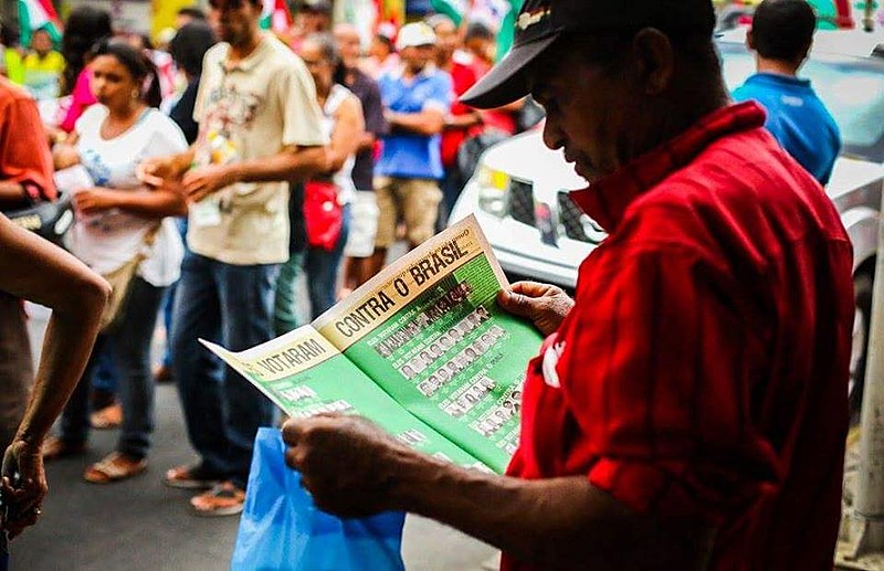 Uma visão popular de Pernambuco, do Brasil e do mundo é a síntese da linha editorial com linguagem simples, direta, que dialoga com o povo.