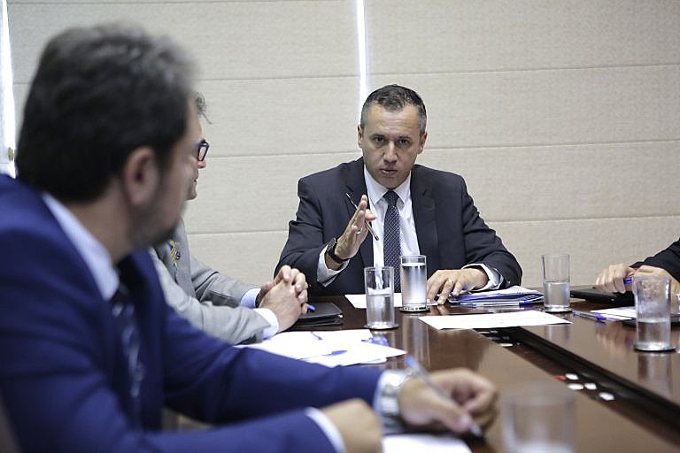 Roberto Alvim copiou discurso de ministro nazista em vídeo oficial