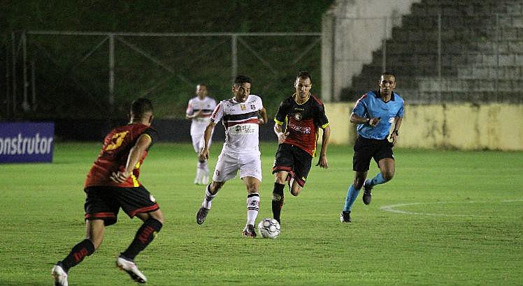 Santa Cruz enfrenta o Globo RN neste fim de semana