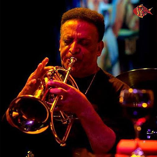 Saul Trumpet abriu um bar que só dava prejuízo, mas que tocava jazz de domingo a domingo