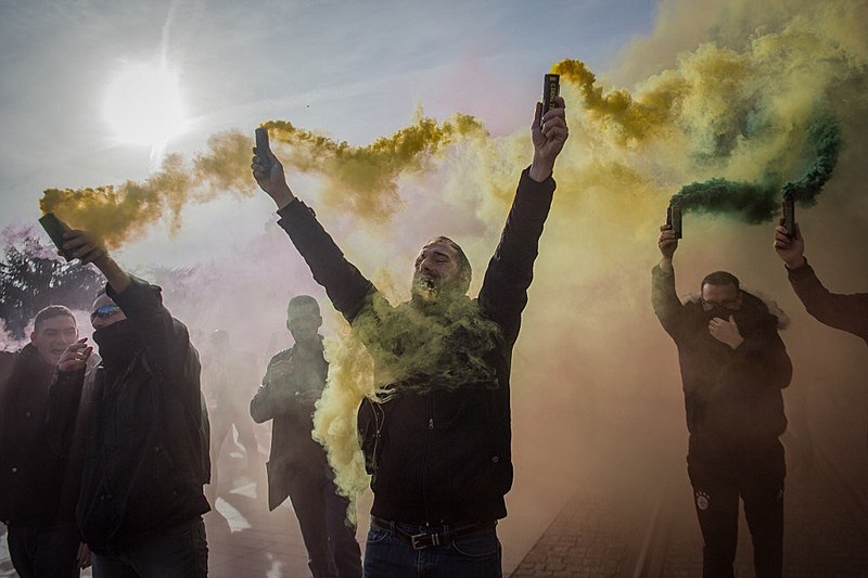 Protesto deste sábado (11) nas ruas de Paris, a capital francesa