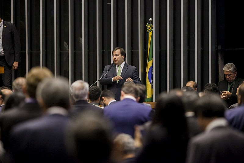 “Queremos uma Câmara reformista”, disse Maia, em discurso de posse