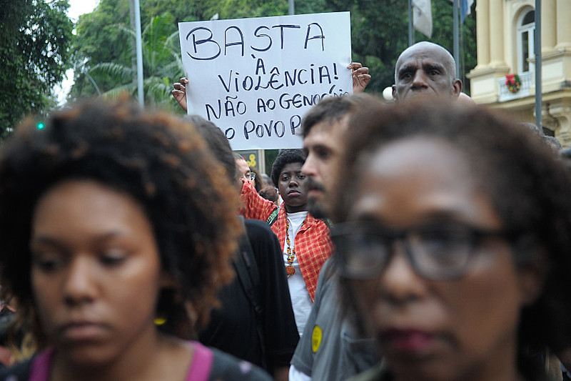 Segundo o autor do livro "Quando a Polícia Mata", 99% dos casos são arquivados