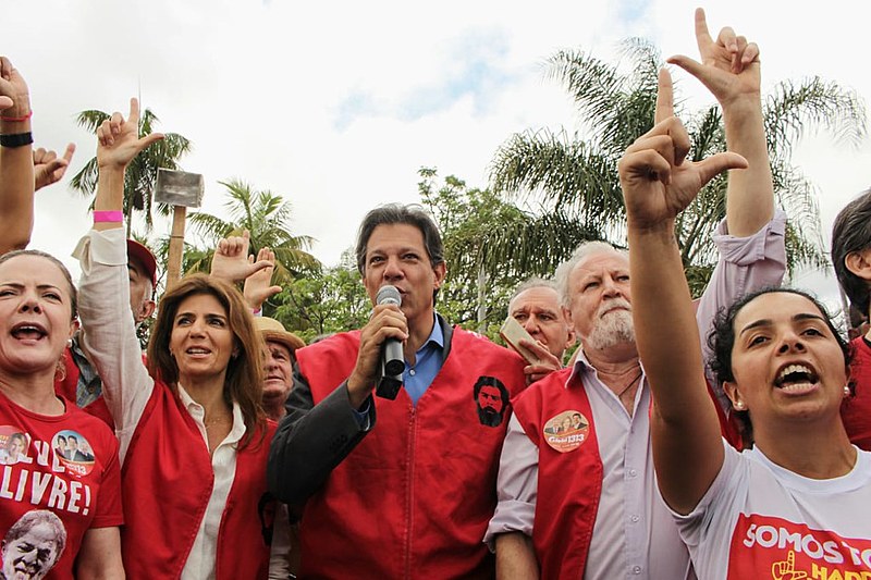 Visita de Haddah ao Lula na sede da PF e Vigília Lula Livre na segunda-feira (1)