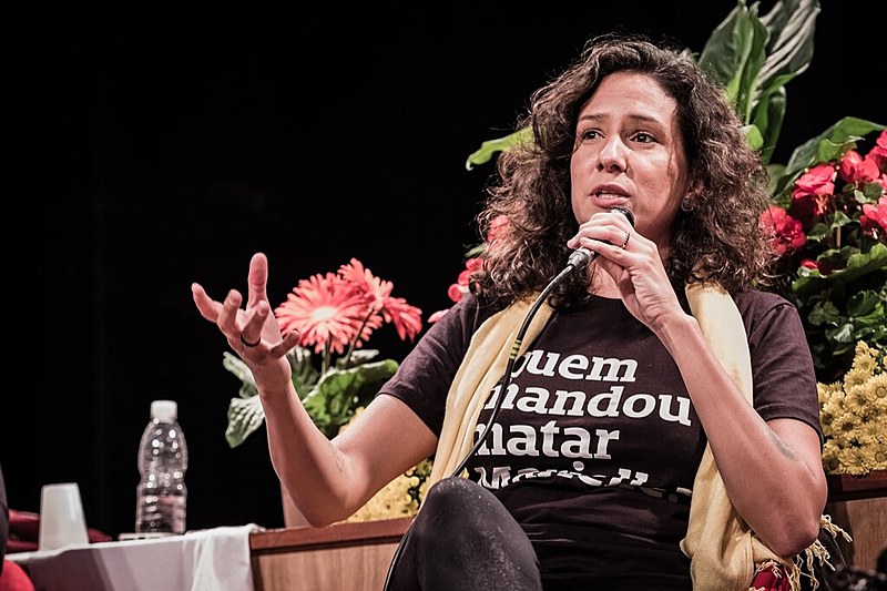A arquiteta e militante dos direitos humanos Mônica Benício participa de conferência sobre os rumos da democracia, em Curitiba.