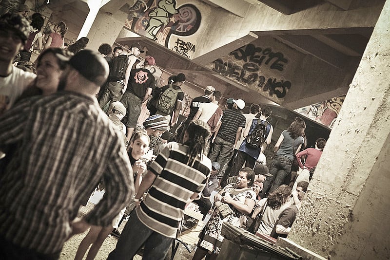 O caso mais emblemático é o do viaduto Santa Tereza, no Centro, que há pelo menos dez anos vem sendo ocupado por diversos grupos culturais
