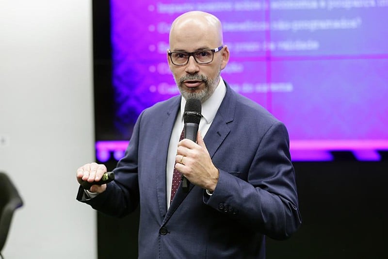 Fabio Zambitte, professor da UERJ, participou de audiência pública sobre o regime de capitalização e avaliação atuarial