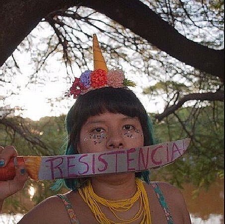 Sallisa Rosa apresenta seu trabalho na exposição fotográfica Resistência