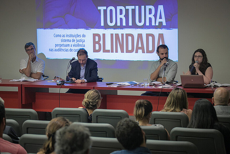 Foram ouvidos 393 casos de tortura policial relatados entre julho e novembro de 2015