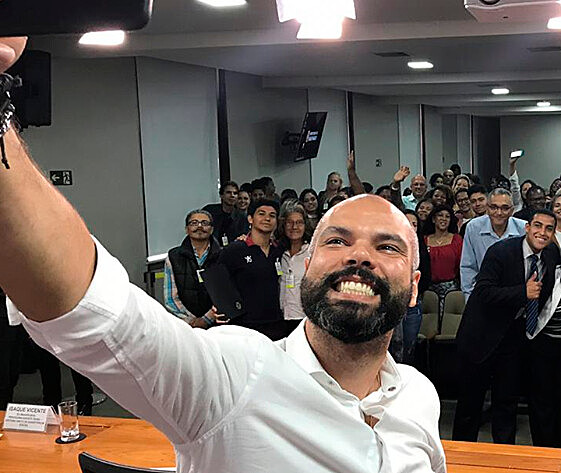 O prefeito Bruno Covas (PSDB) terá de explicar melhor as razões da venda de 41 terrenos