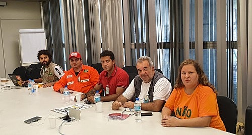Os cinco dirigentes da FUP que ocupam uma sala na sede da Petrobras no Rio de Janeiro