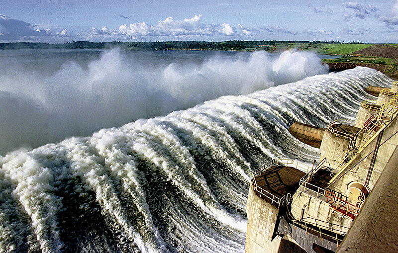 Tucuruí, no Pará, é uma das 47 hidrelétricas que compõem o parque gerador da Eletrobras