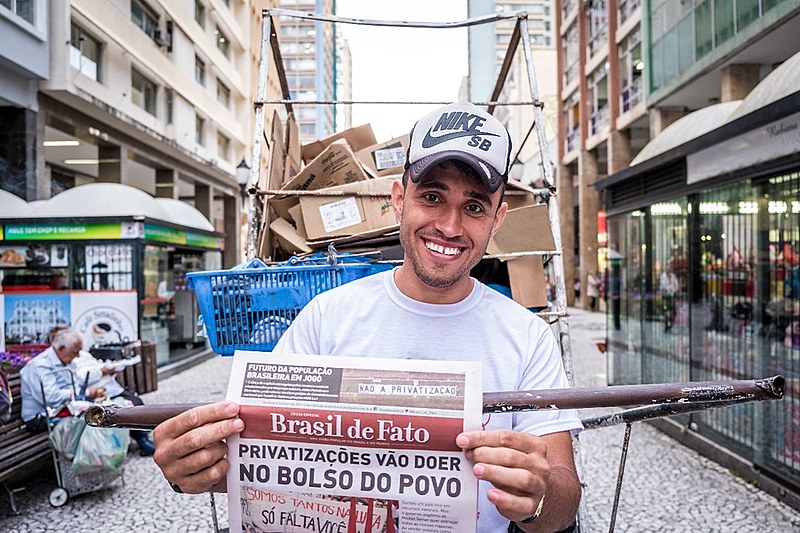 A tiragem atual é de 20 mil exemplares por semana, distribuídos gratuitamente na capital e outros 25 municípios do interior do estado