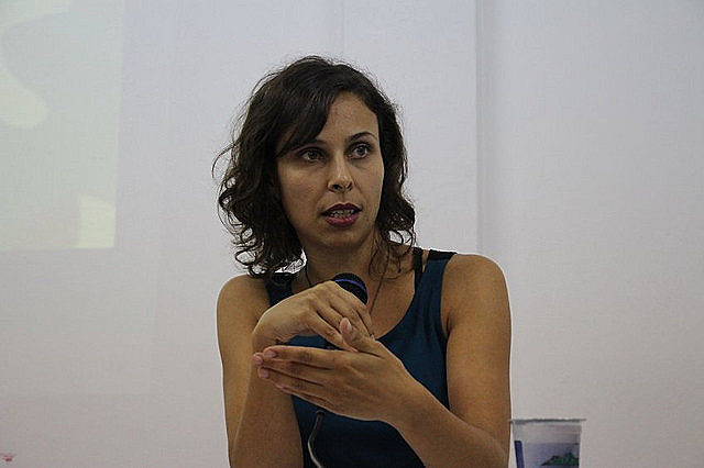 Marília Budó é autora do livro "Mídias e Discursos do Poder - Estratégias de legitimação do encarceramento da juventude no Brasil"