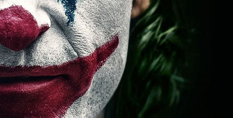 Coringa: filme seria uma ode à violência, alegadamente retratada como a única desforra possível dos explorados contra os exploradores