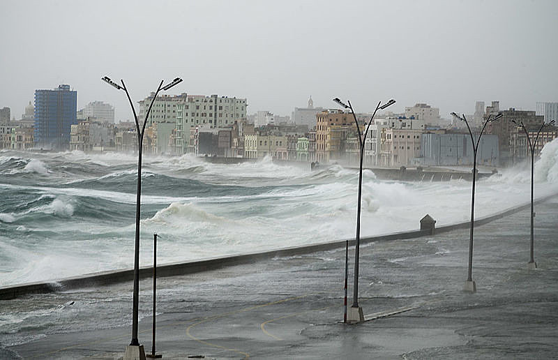 Furacão Irma atingiu Havana em 2017