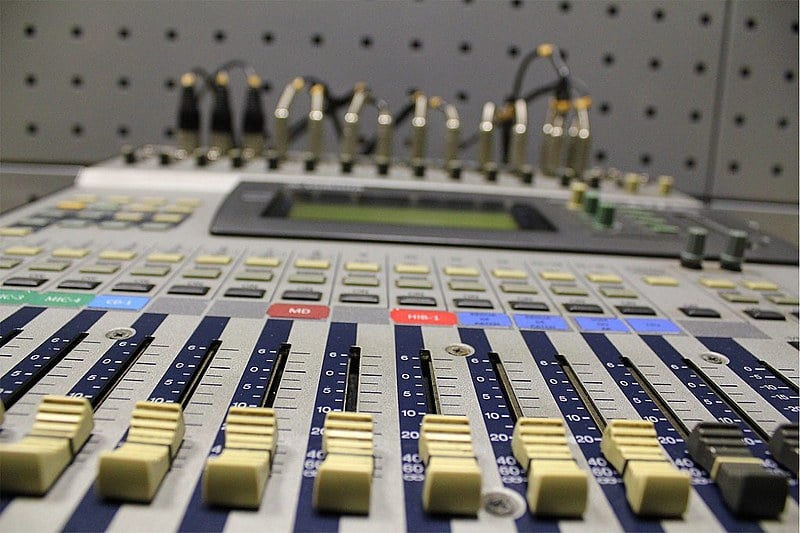 Uma das principais reivindicações dos trabalhadores da rádio e da TV é a realização de concursos públicos para os veículos