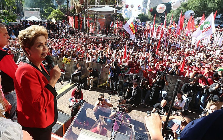 Dilma no 1º de Maio em São Paulo: aceno tímido à reforma tributária, reivindicação histórica dos trabalhadores