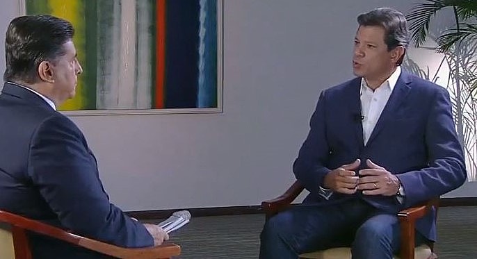 Haddad lembrou que Bolsonaro foi condenado pelo TSE por "fake news"