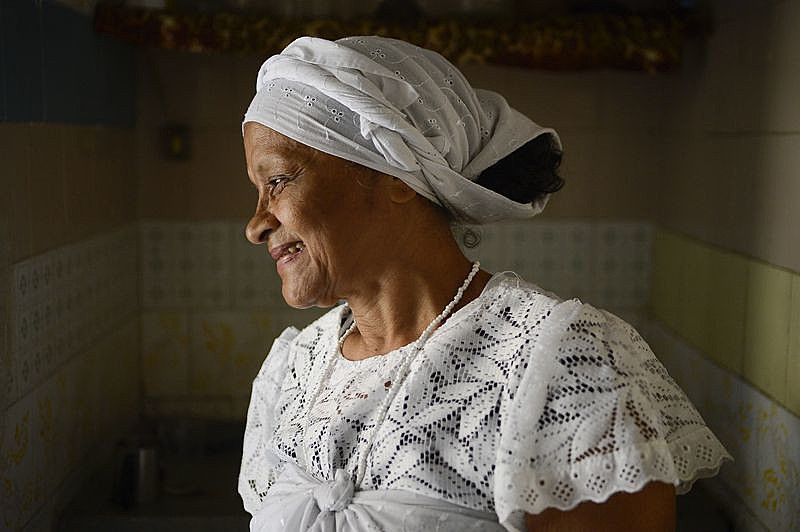 Maria da Guia, médium do terreiro Tenda Espírita Vovó Maria Conga de Aruanda, a primeira instituição cadastrada no mapa de terreiros de umbanda da cidade do Rio de Janeiro
