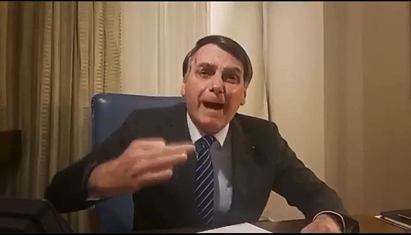 Presidente Jair Bolsonaro (PSL) publicou vídeo ao vivo nas redes sociais sobre reportagem do caso Marielle Franco