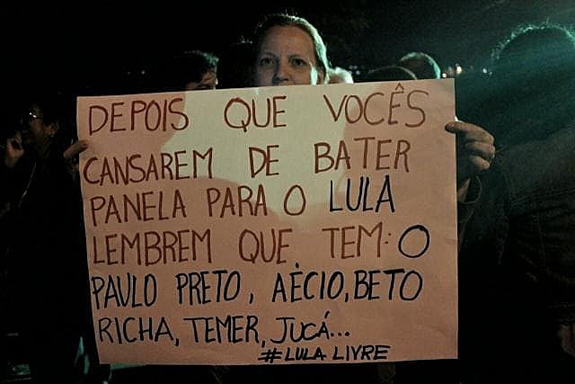 Movimentos que defendem a liberdade do ex-presidente afirmam cumprir rigorosamente a resolução