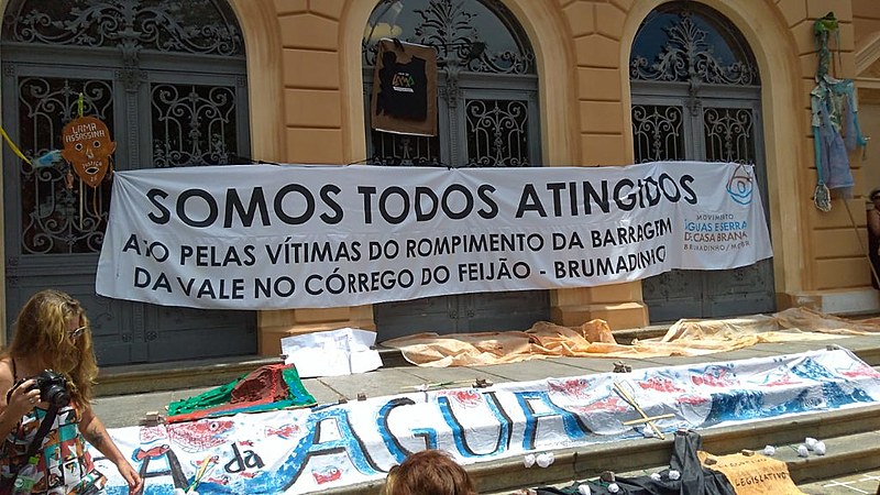 Protesto neste domingo em Belo Horizonte (MG) marcou o aniversário de um mês da tragédia de Brumadinho.