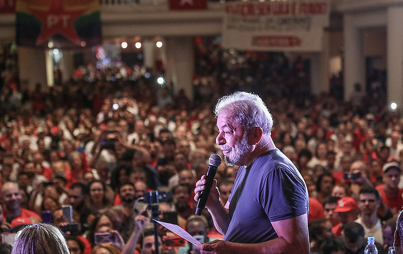 Lula em ato de comemoração aos 38 anos do PT em São Paulo