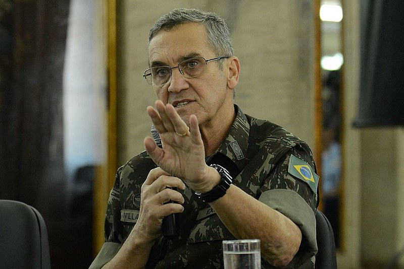 O comandante do Exército Villas Bôas declarou o que declarou e nada aconteceu, porque o lesa pátria Michel Temer ficou em silêncio total
