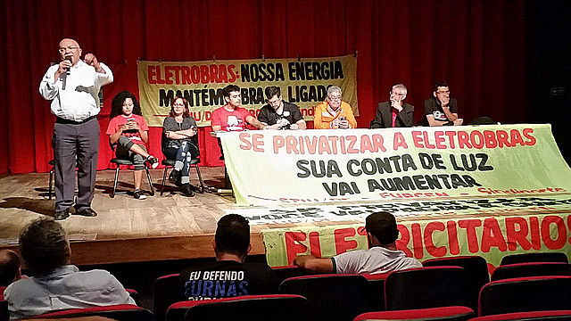 Líderes del movimiento sindical y popular se reunieron la semana pasada para preparar las luchas en defensa de la Eletrobras