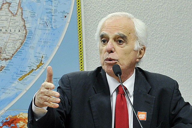 Samuel Pinheiro Guimarães es diplomático y autor del libro "Desafíos Brasileños en la Era de los Gigantes"