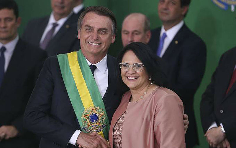 Bolsonaro e Damares querem falsear a história sem contestação, afirma ex-ministro da Justiça Eugênio Aragão
