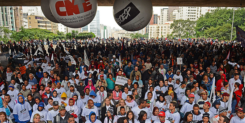 Além do direito à Previdência, há reivindicações pelo fim dos cortes na educação, o respeito à soberania nacional e diminuição do desemprego