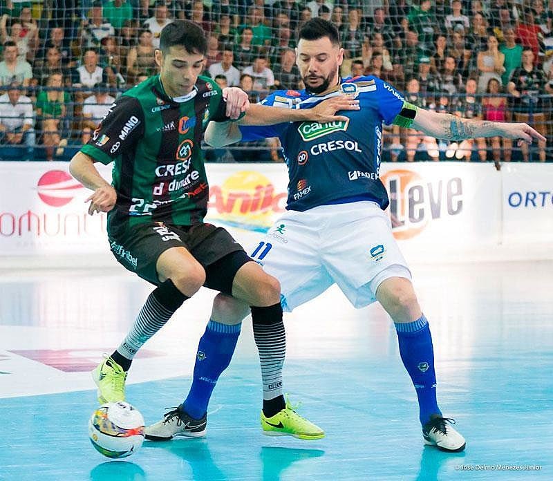 O resultado de 4x1 pro Pato repetiu o resultado do Marreco na primeira partida, e levou disputa pros penâltis