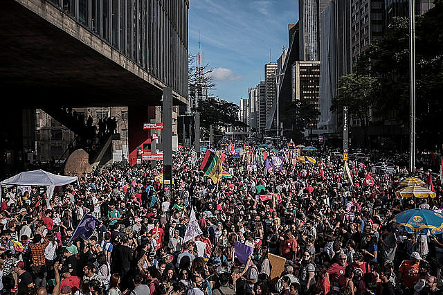 Protesto de 20 de outubro na capital paulista reuniu manifestantes contra o então candidato a presidente Jair Bolsonaro (PSL)